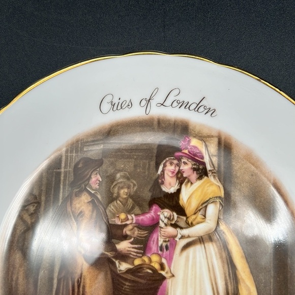 Rare Set of Two Vintage Decorative Plates, “Cries of London” Series 8" Numbered - Picture 10 of 15